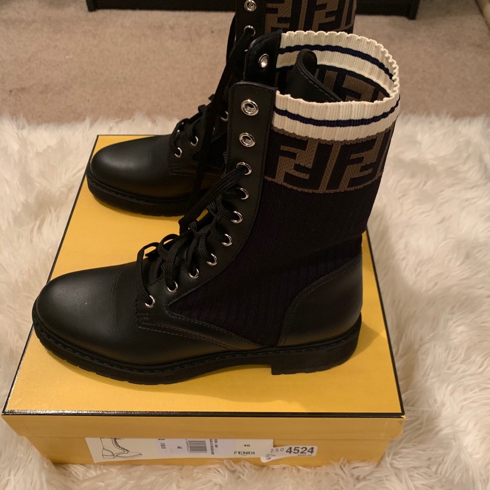 Fendi Ankle Boots - Picture 8 of 9